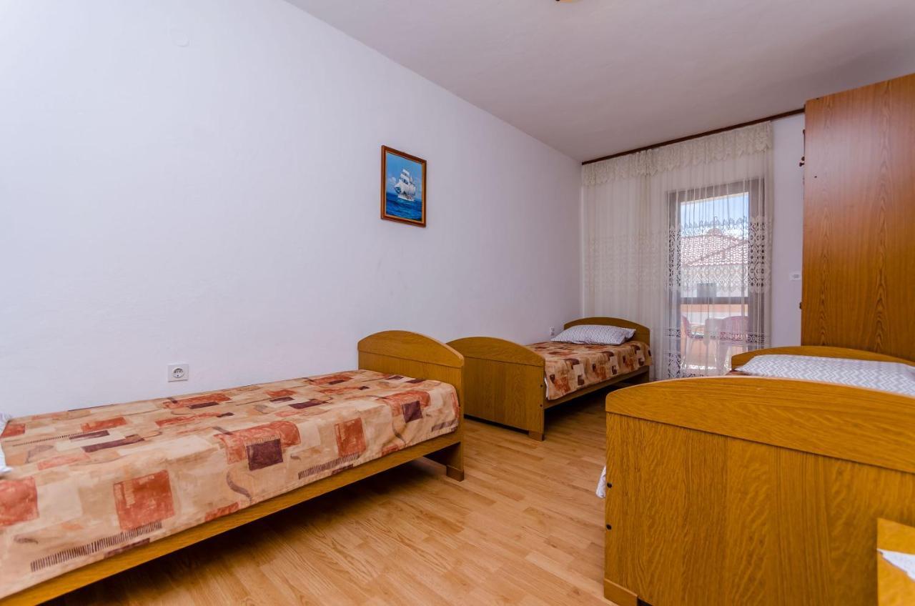 Apartments Kursan Τρογκίρ Εξωτερικό φωτογραφία