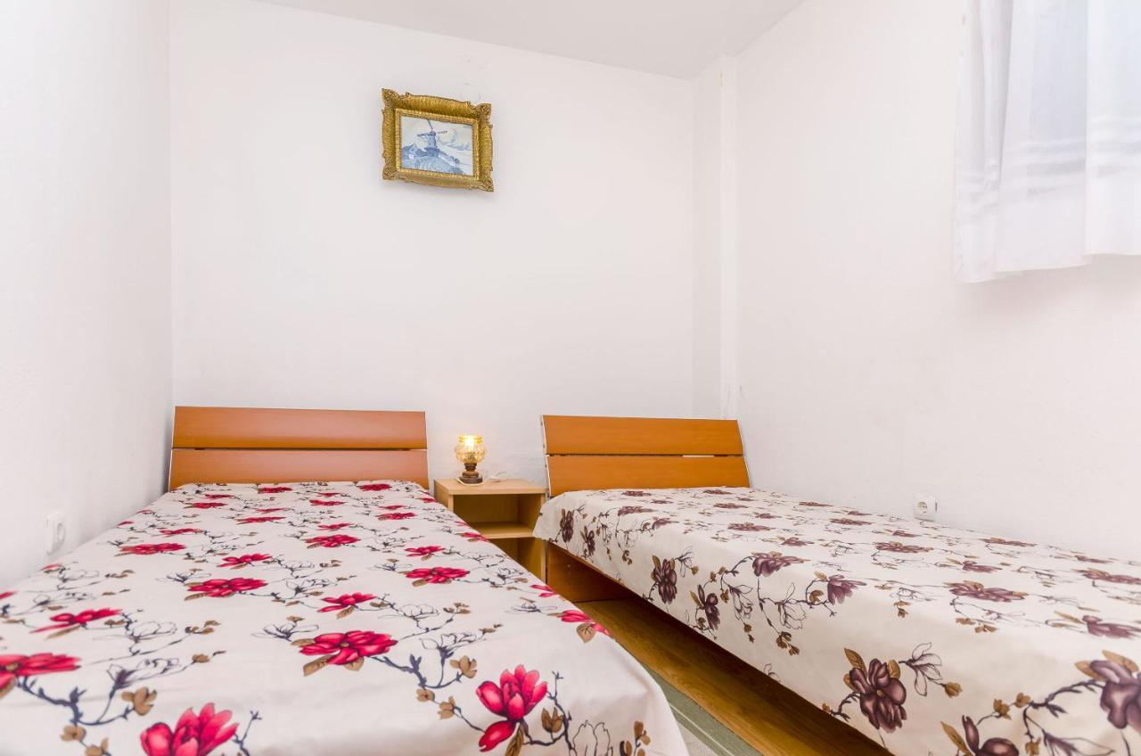 Apartments Kursan Τρογκίρ Εξωτερικό φωτογραφία